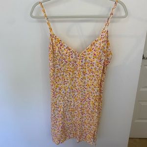 Flirty dress Pull and Bear